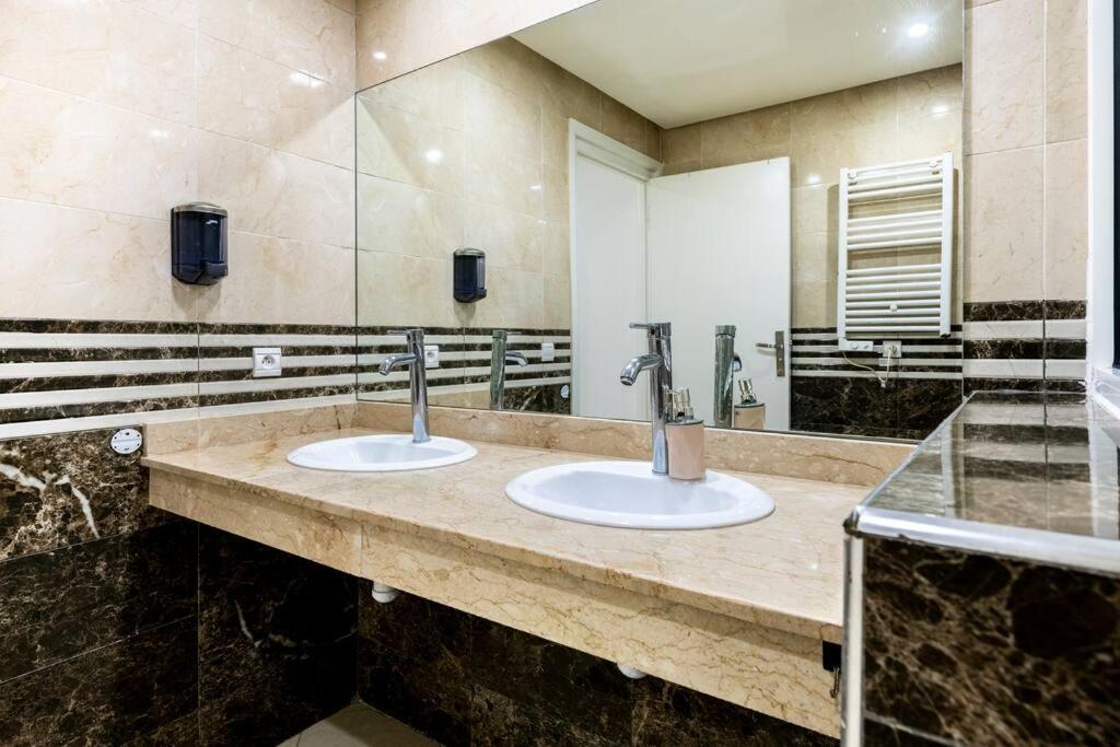 Tt Holidays Hassan Tower 3Bedrooms الرباط المظهر الخارجي الصورة